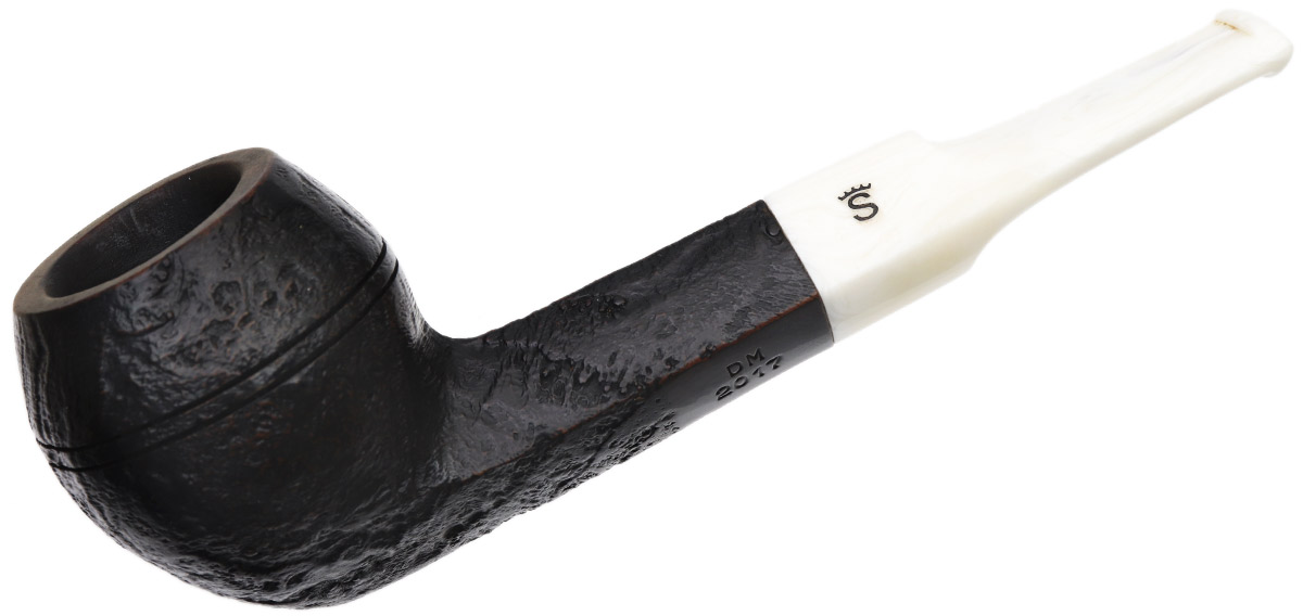 Danish Estates Stanwell Sandblasted Bulldog (DM) (2017)